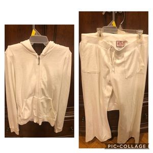 Juicy couture Sweat suit top and bottom